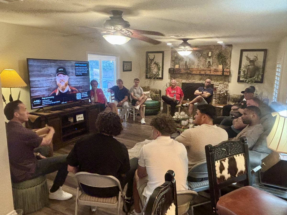 Jon Denton (@jonny_yutah) on Twitter photo A few other pics from our Rebel QB club meeting. <a href="/rebel_qb/">Chris</a> hit me up would love to have u be a part A few other pics from our Rebel QB club meeting. <a href="/rebel_qb/">Chris</a> hit me up would love to have u be a part