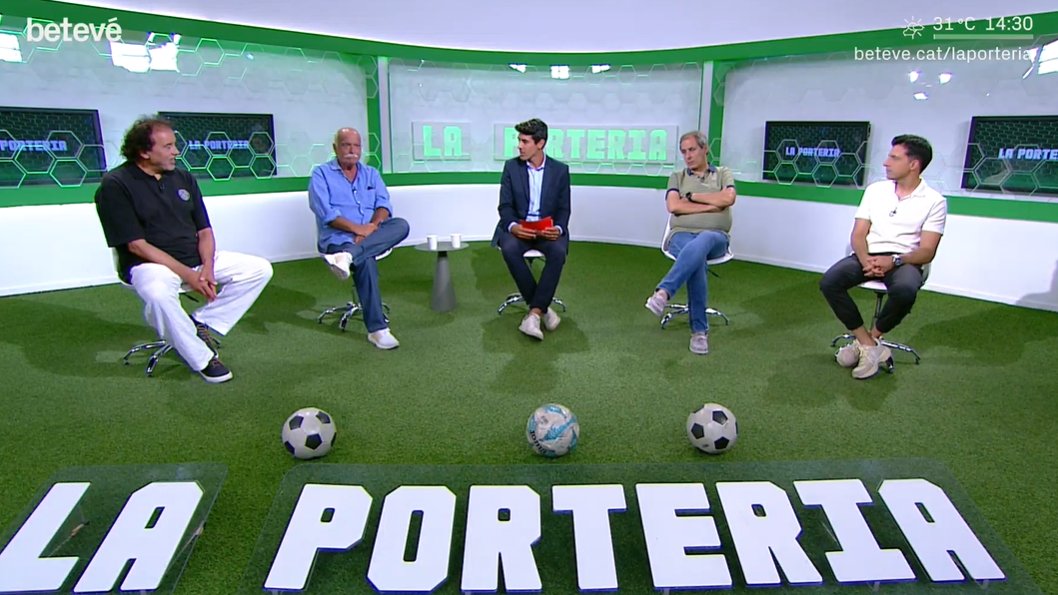 🔴 DIRECTE: Comença #LaPorteria ‼️

👉 <a href="/PituAbril2/">Pitu Abril</a> 
👉 <a href="/JordiPons_/">Jordi Pons Salas</a> 
👉 <a href="/alopezvendrell/">Àlex López Vendrell</a> 
👉 <a href="/Elwood_White/">Jordi Blanco Duch</a> 
👉 Quique Guasch

📲 beteve.cat/en-directe/