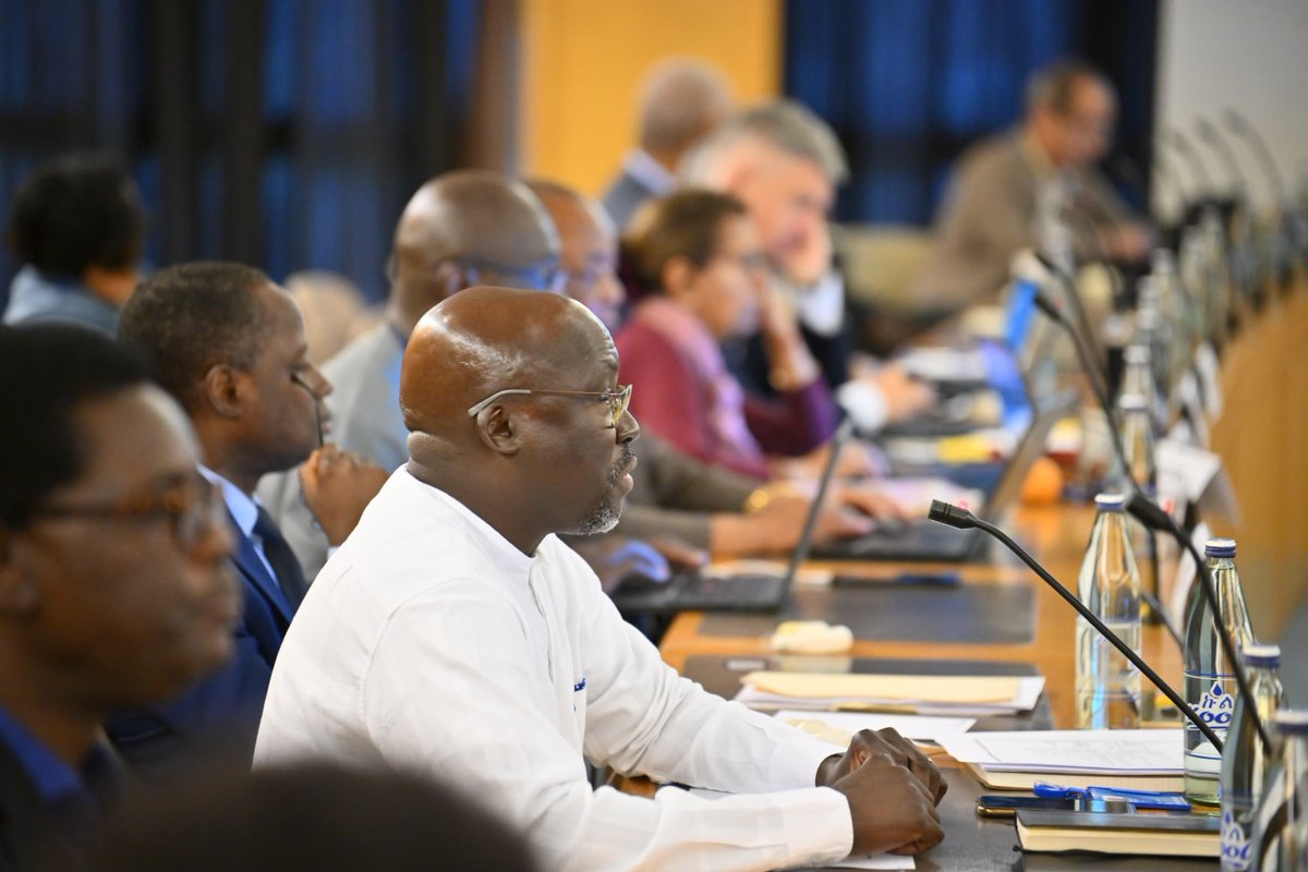 ECA_OFFICIAL's tweet image. During the Q2 programme review, Joseph Ilboudo highlighted:
- 2008 System of National Accounts transition in Guinea & Sierra Leone
- Mobile Statistical Platform launch
- Advances in geospatial data, CRVS & digital stats across 30+ countries.
#Data4Development #Statistics