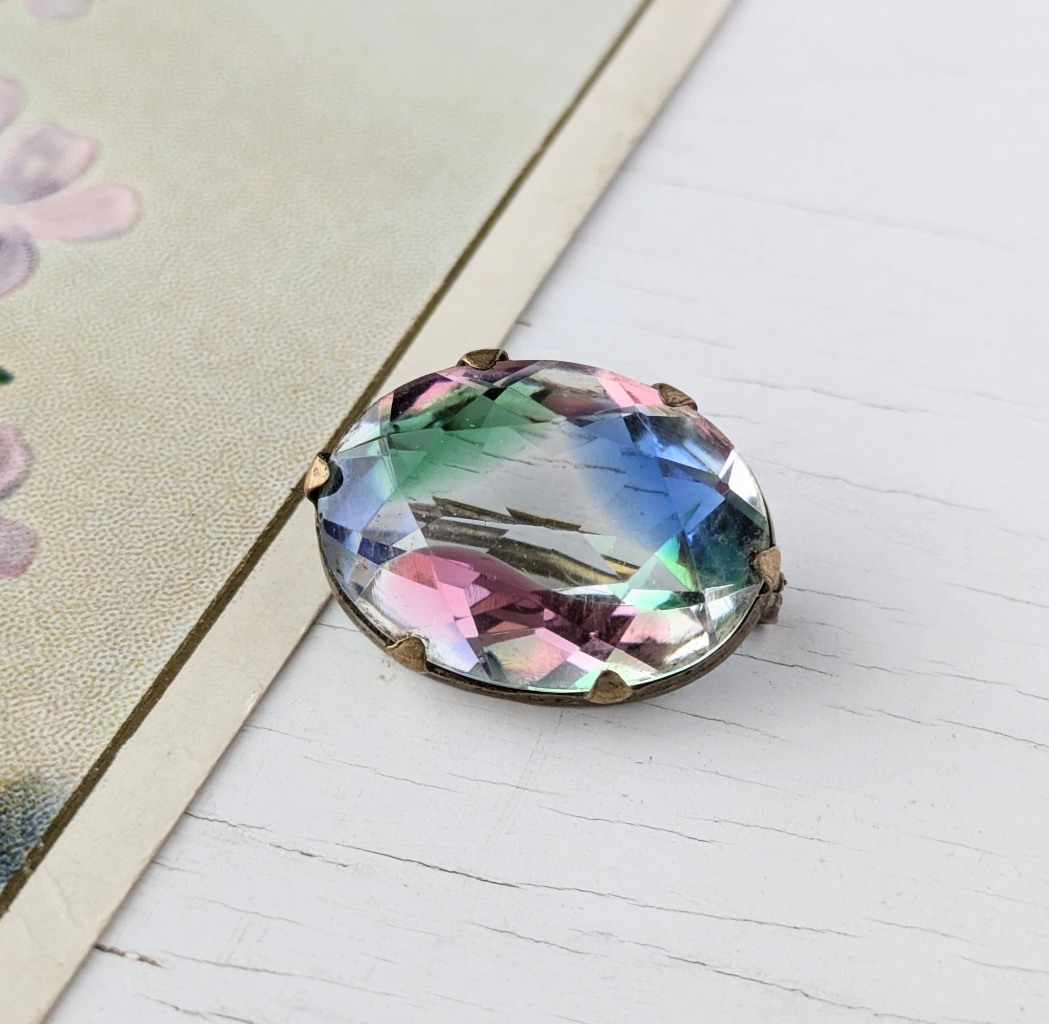 1930-40年代 アイリスガラス 花ブローチ（Iris Glass Brooch