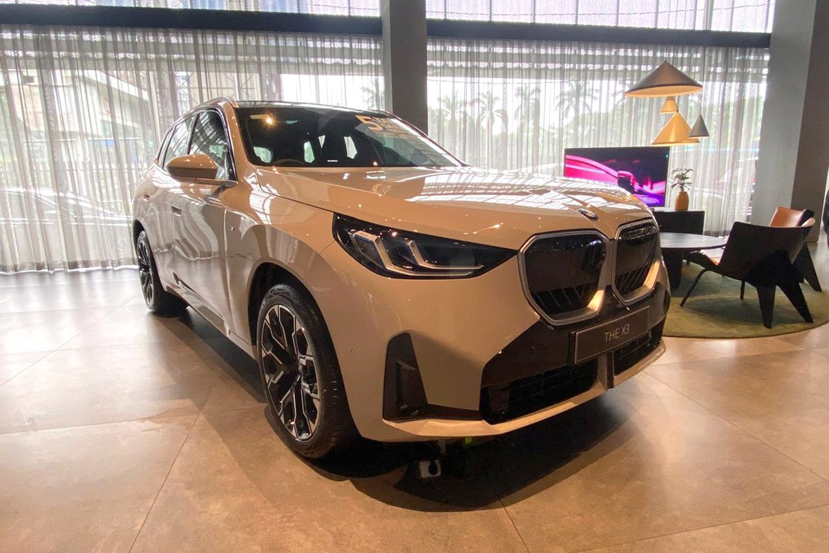 BMW Astra Cilandak Hadirkan Sensasi Berkendara Premium Lewat X3 dan 218 Gran Coupé Teranyar via <a href="/journeyofid/">journeyofindonesia</a> journeyofindonesia.com/lifestyle/auto… #bmw #BMWX3  #BMW218iGranCoupé #BMWAstraCilandak <a href="/BMWAstra/">BMW Astra</a> @bmwastracilandak
#otomotif
