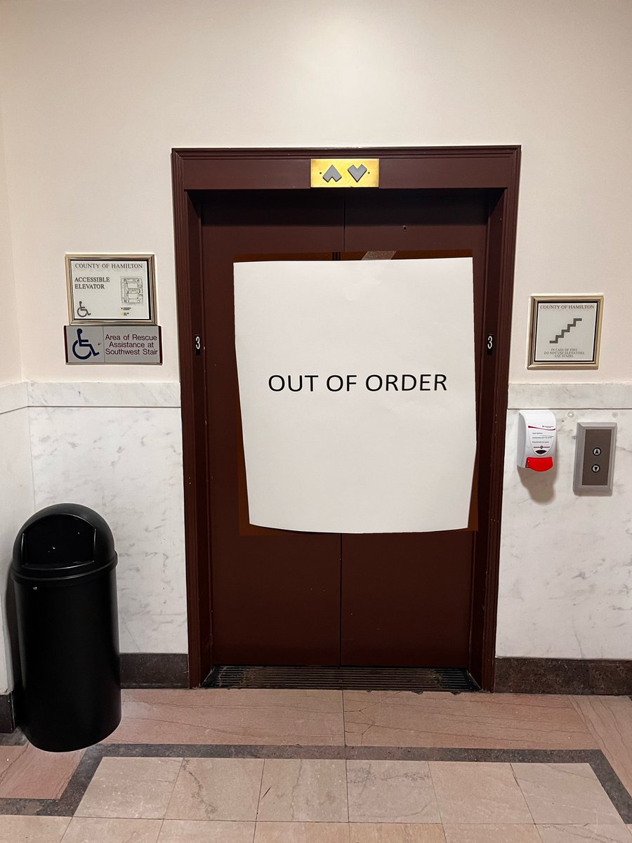 tomberidon's tweet photo. The Central elevator will be down for the foreseeable future @HCCPCourt https://t.co/Wwtc1TnIZ8