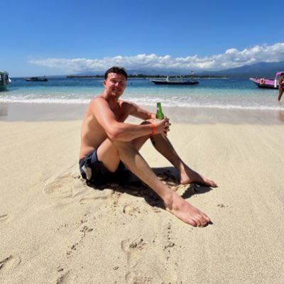 connorsnell's tweet photo. #NewProfilePic https://t.co/nFXDebErq9