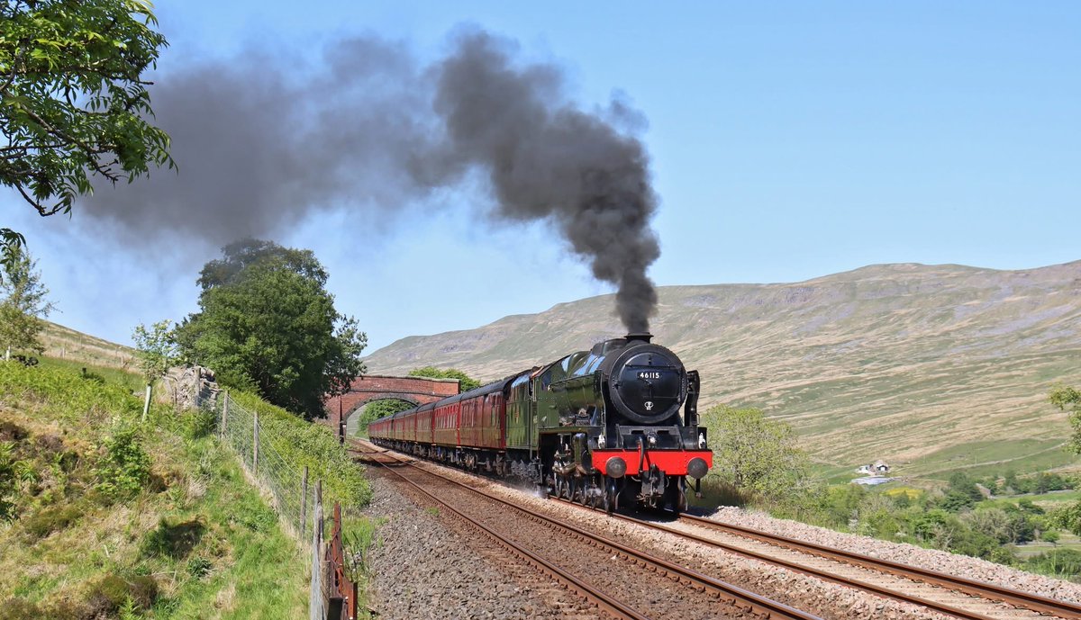 LMS 46115 ‘Scots Guardsman’ will appear at the Railway 200: Trains though the Ages event (5 - 6 July), as a replacement for 60163 ‘Tornado’, which sadly can no longer attend.

More detailed info at:

svr.co.uk/news/scots-gua…

Photo Harry Bradley