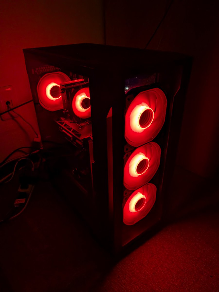 Zalman i3 neo tg 買いました！！
#バンダルゲーミング
 #買ってみた