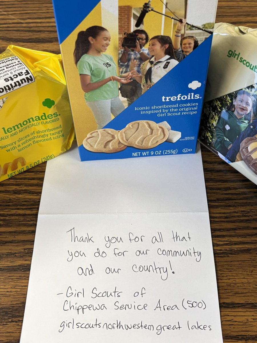 MSP Eighth District (@mspeighthdist) on Twitter photo Fan Mail Friday!
A nice letter was brought to the MSP Sault Ste. Marie Post by local Girl Scouts, along with some of their famous cookies. Thank you <a href="/GSNWGL/">Girl Scouts of the Northwestern Great Lakes</a>!
“Thank you for all you do for our community and for our country!
-Girl Scouts of Chippewa Service Area (500) ” Fan Mail Friday!
A nice letter was brought to the MSP Sault Ste. Marie Post by local Girl Scouts, along with some of their famous cookies. Thank you <a href="/GSNWGL/">Girl Scouts of the Northwestern Great Lakes</a>!
“Thank you for all you do for our community and for our country!
-Girl Scouts of Chippewa Service Area (500) ”