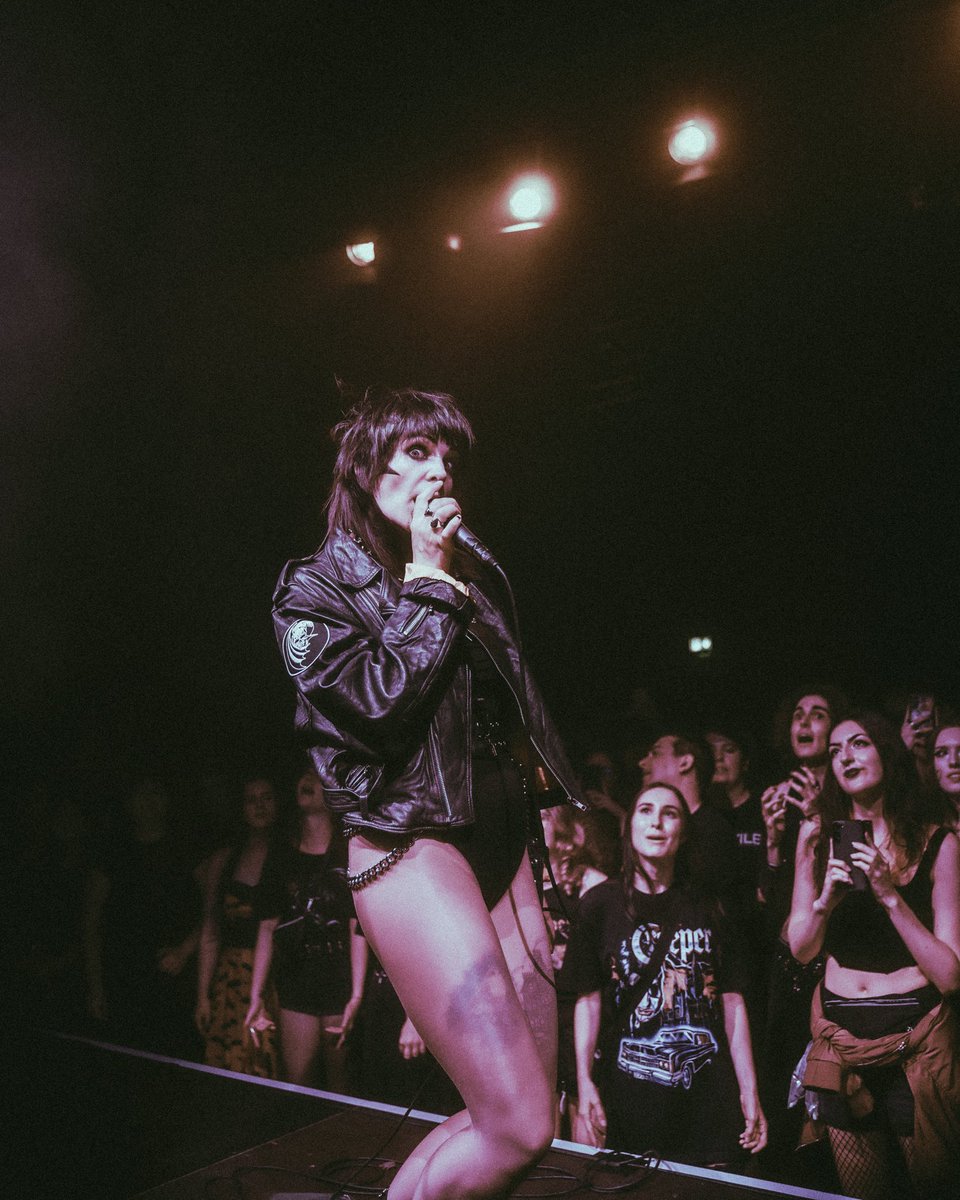 Creeper have been enjoying their current European adventure. They play in Zurich tomorrow. 

- Darcia

📸: Harry Steel
