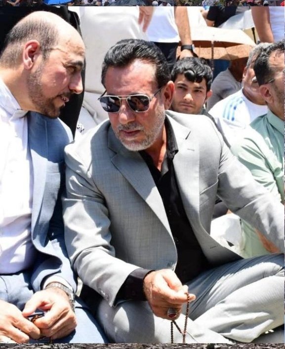 🟧 تواجد الدبلوماسي الإيراني السابق أمير الموسوي في المظاهرات التي دعا لها السيد مقتدى الصدر يومنا هذا #الجمعه يحمل دلالات عميقة، أبرزها تعزيز العلاقات بين إيران والتيار الصدري، بالإضافة إلى تقدير الجانب الإيراني لموقف الأشقاء العراقيين .