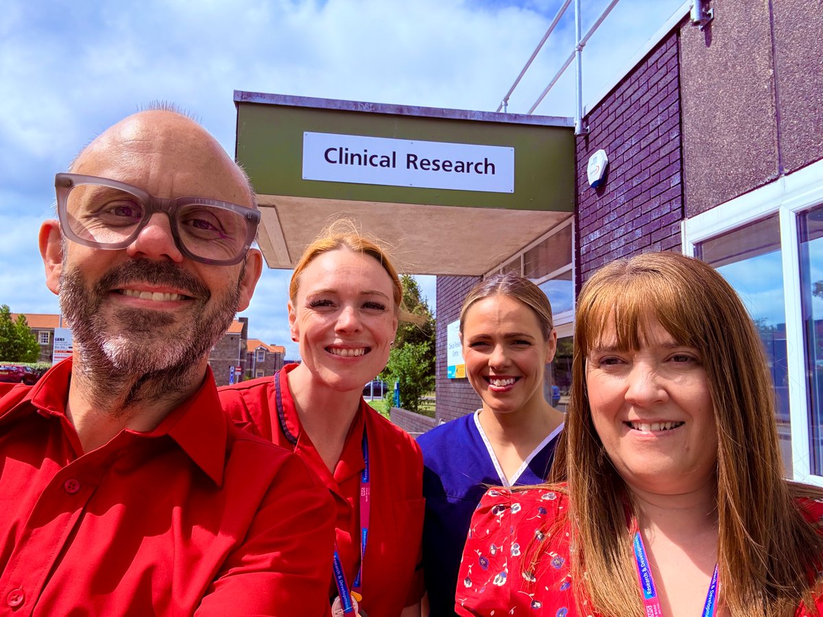 ResearchNBT's tweet image. Prof Steve Hams, Group Chief Nursing &amp;amp; Improvement Officer, I am proud to be wearing red to celebrate the impact of research on patient care. @northbristolnhs   #Red4Research