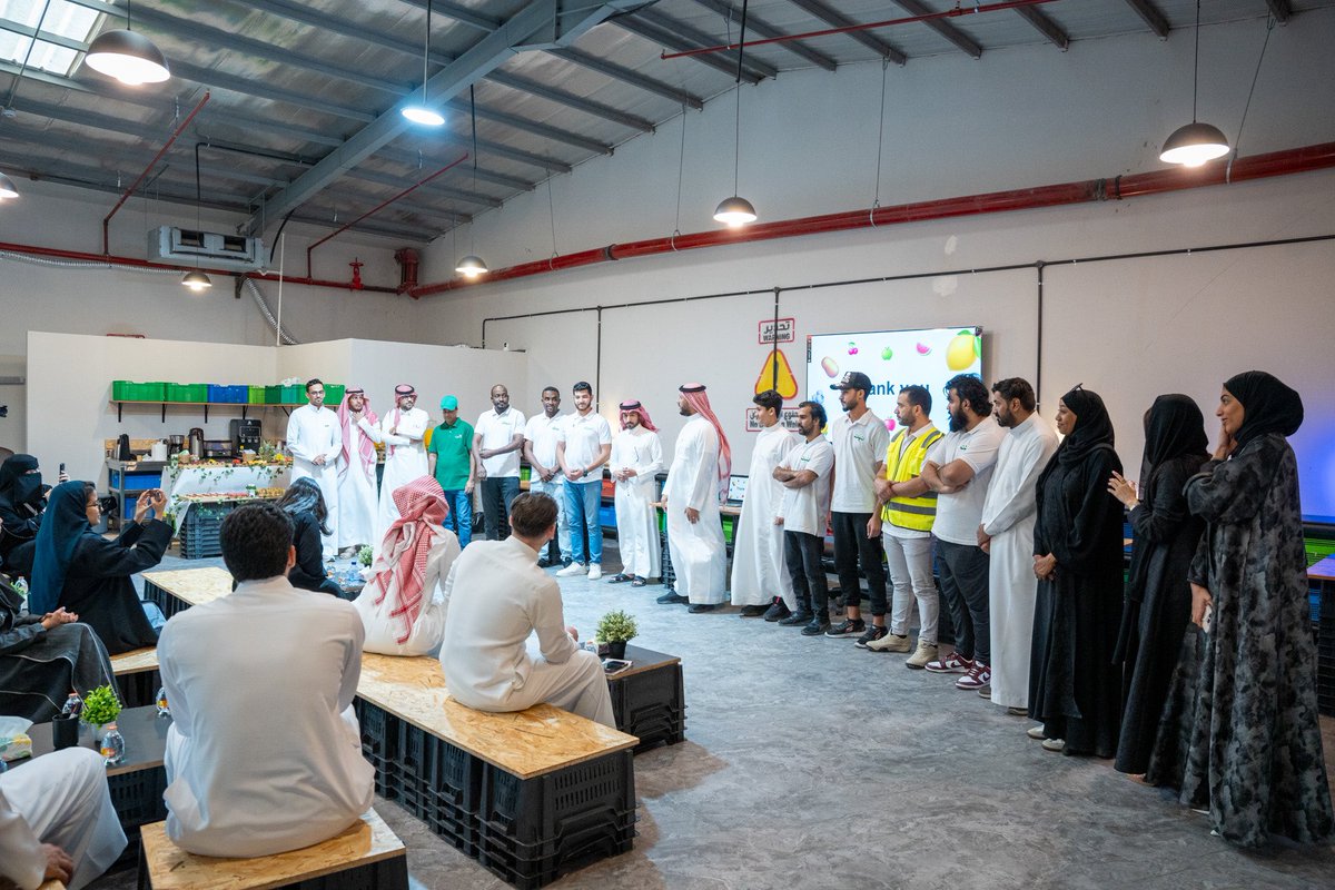 Nabt_app's tweet image. فخورين جدًا بفريق نبت 💚
كل يوم تُثبتون أن النجاح لا يأتي صدفة، بل هو نتيجة عمل دؤوب، وإخلاص، وشغف.
شكرًا لكل فرد منكم على إيمانكم بالرؤية، وعلى جهودكم المستمرة التي تصنع الفرق.
إلى مزيد من النجاحات سويًا بإذن الله!