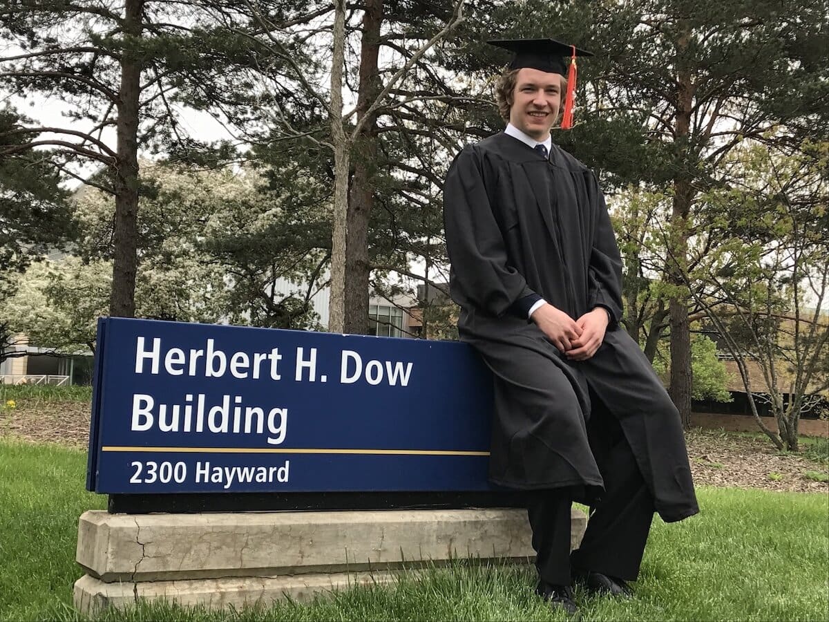 UMichChE's tweet image. ICYMI: "From depression to probation to PhD: a ChE alum’s story of overcoming obstacles"
In an intensely personal and inspiring journey, Nick Gregorich shares his transformation from an undergraduate to becoming a successful postdoctoral researcher.
michiganche.info/4dKsUPj