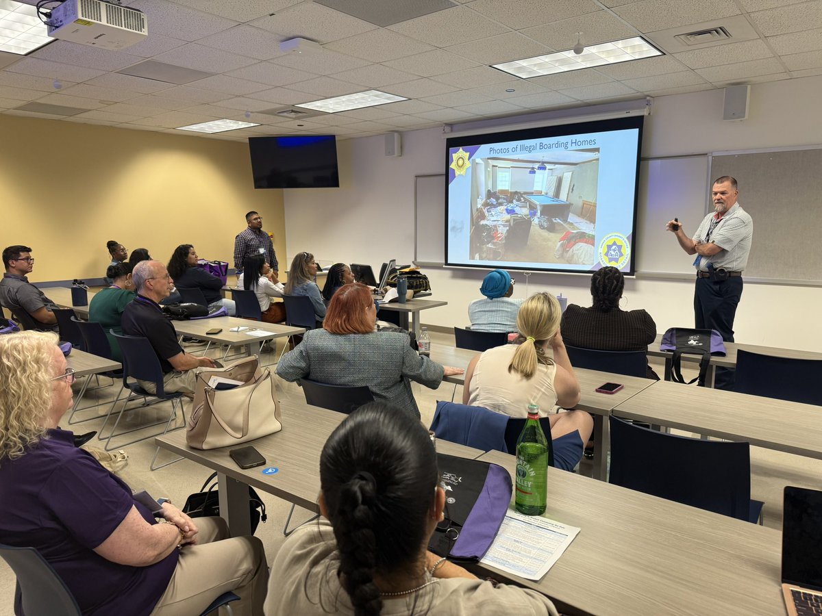 HCSO_NPD's tweet image. Thank you @TexasDFPS for hosting the 16th Annual Elder Abuse Awareness Conference. Our @HCSOTexas Boarding Home Detail was honored to present on the importance of permitting these homes.
Learn more at 👉 harriscountycit.org #ElderAbuseAwareness #BoardingHomes #HCSO
