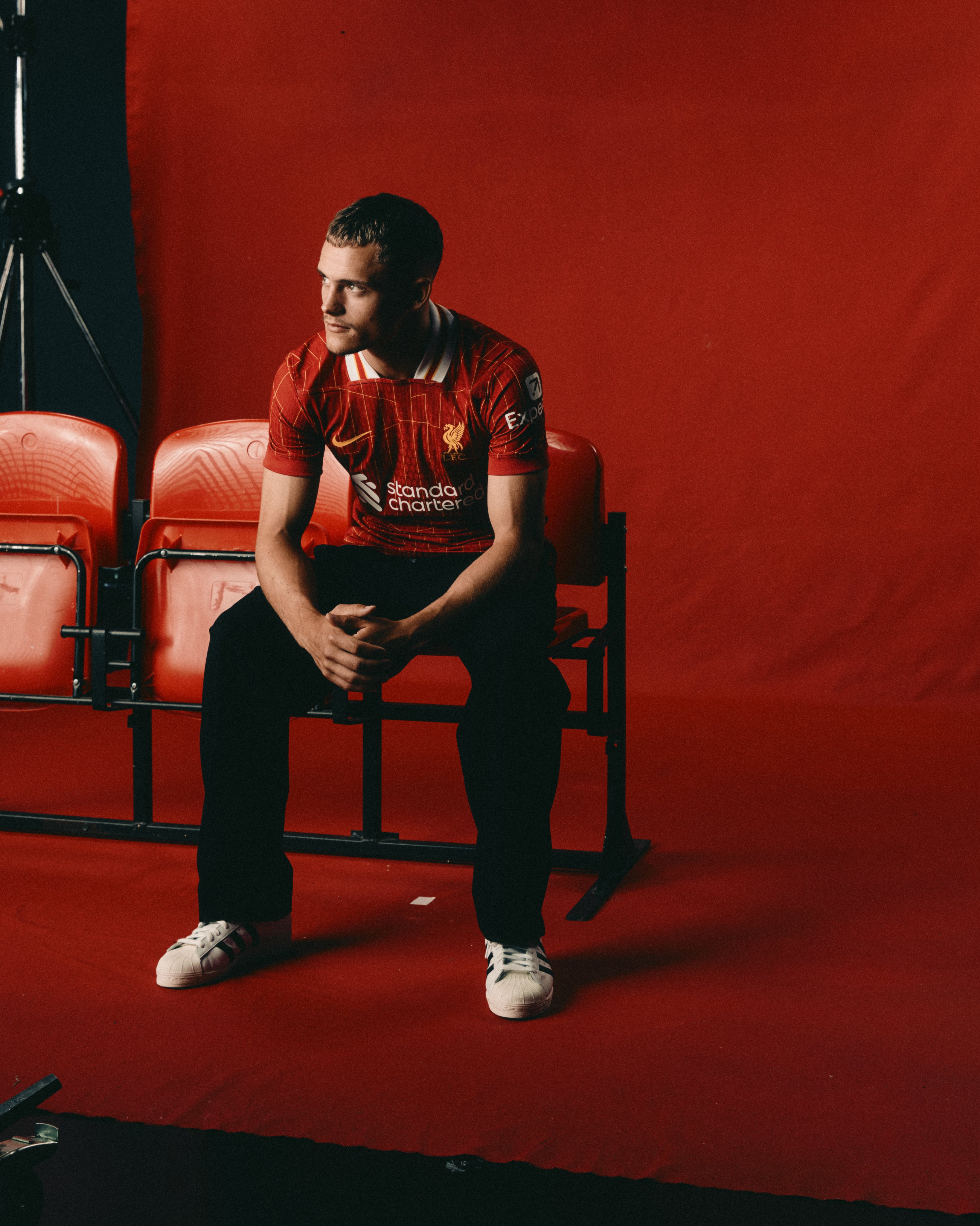 Photography of Florian Wirtz in a Liverpool shirt.