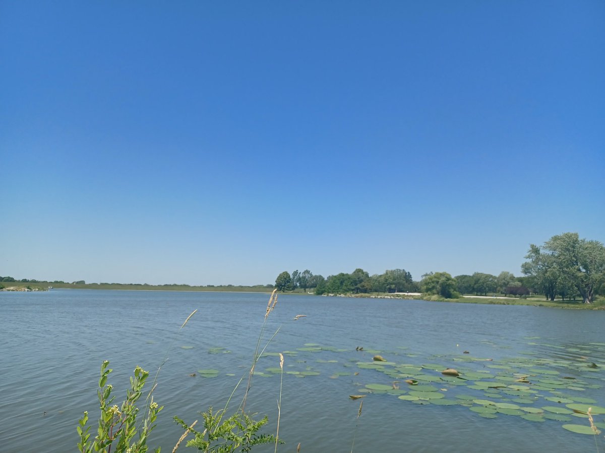 Holmes lake
