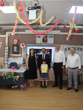 Aydın’da Karne Heyecanı: Çocuklar Geleceğe Bir Adım Attı