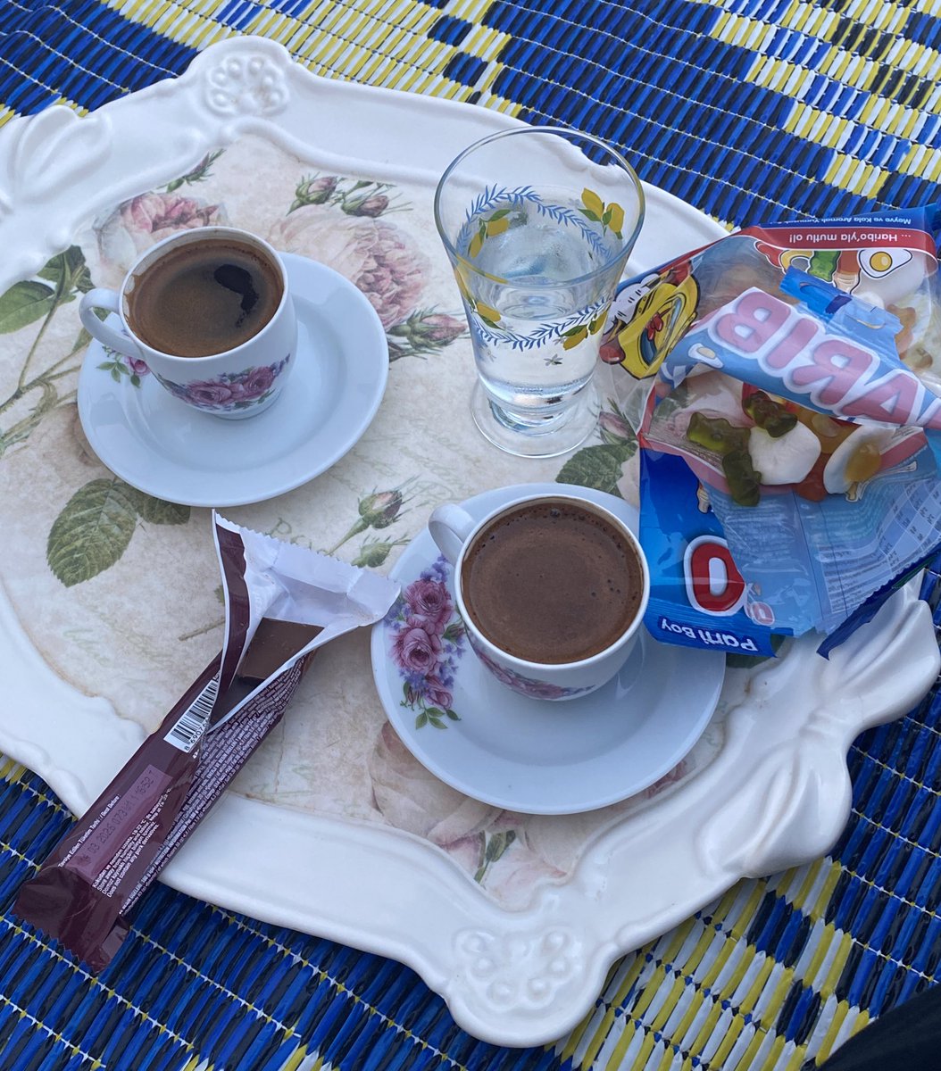 sen yabanci degilsin dedi