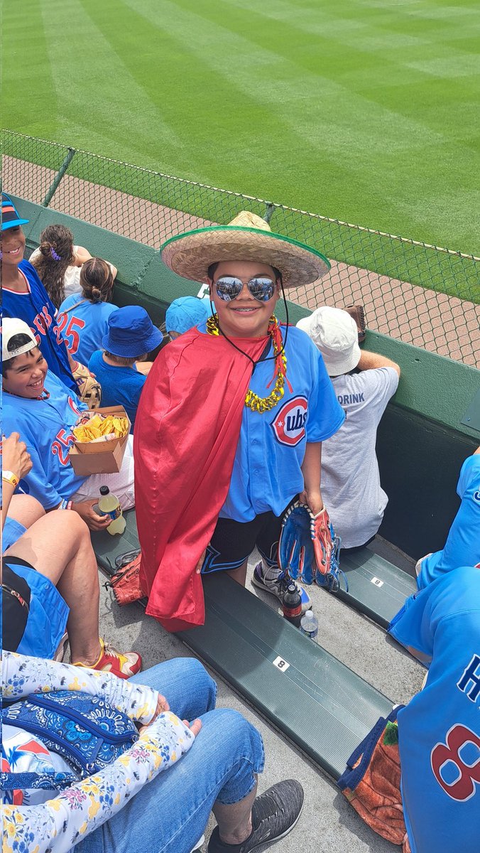 ThisOldCubFan (@chadasmeets) on Twitter photo 