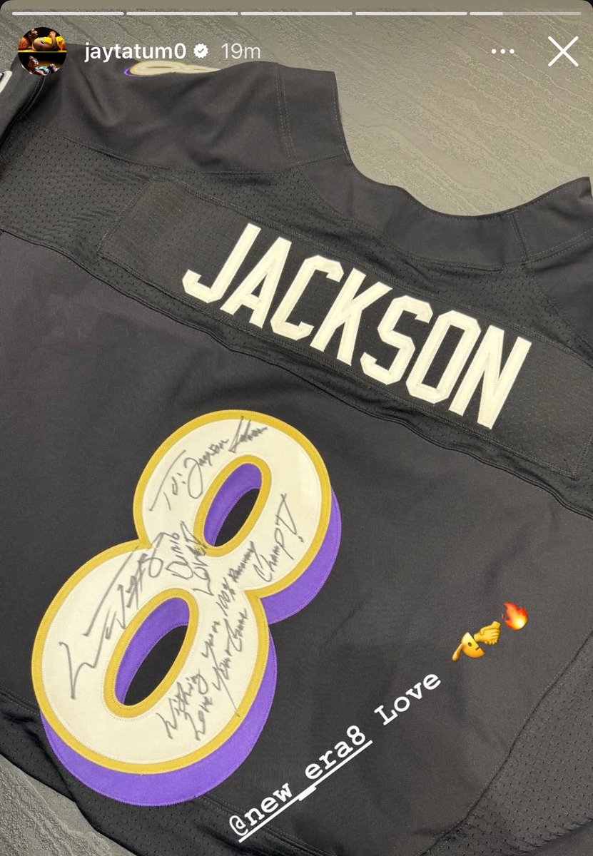 Lamar Jackson gifted Jayson Tatum a signed Jersey 

“Wishing you 100% recovery champ!”