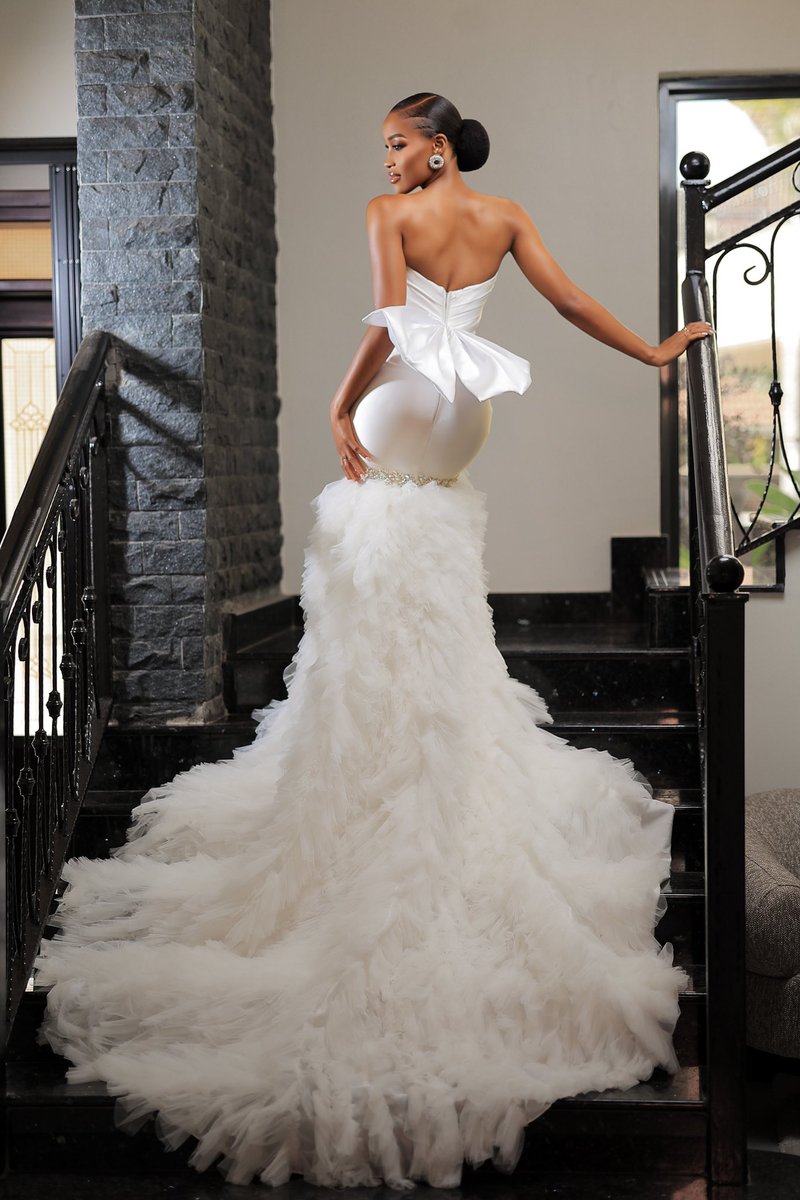 Natasha Nyonyozi (@natashanyonyozi) on Twitter photo all dressed in white 🤍
✨: <a href="/girlhive/">jennifer stancil</a>.ug 👗: <a href="/stratbridal/">Stratbridal</a>
📸: @daville_256💄: @touch_by_haruna
👱🏼♀️: @tashataimer
#missuganda2024 #trueugandanbeauty #bridal all dressed in white 🤍
✨: <a href="/girlhive/">jennifer stancil</a>.ug 👗: <a href="/stratbridal/">Stratbridal</a>
📸: @daville_256💄: @touch_by_haruna
👱🏼♀️: @tashataimer
#missuganda2024 #trueugandanbeauty #bridal