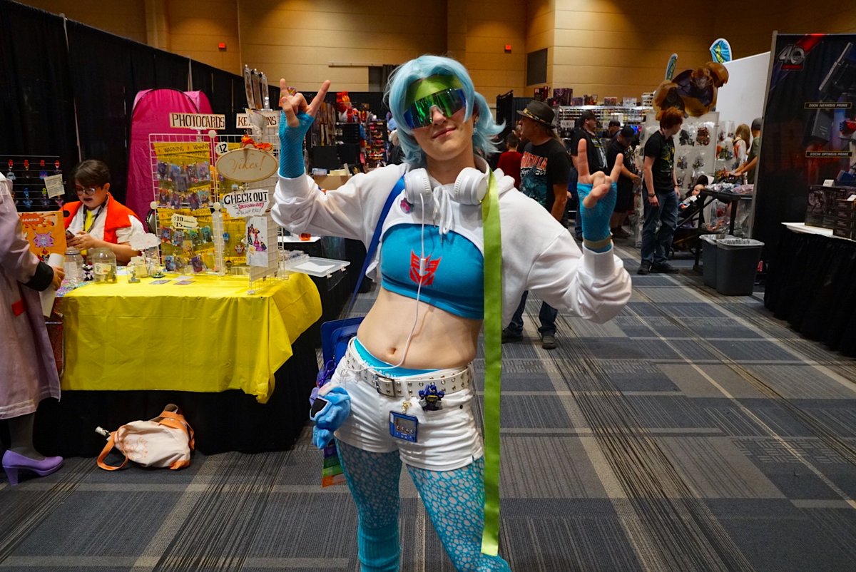 GrandWayneCC's tweet image. We hosted THE Transformers Convention Event of the Summer! BotCon ‘25 was a blast! #DTFW