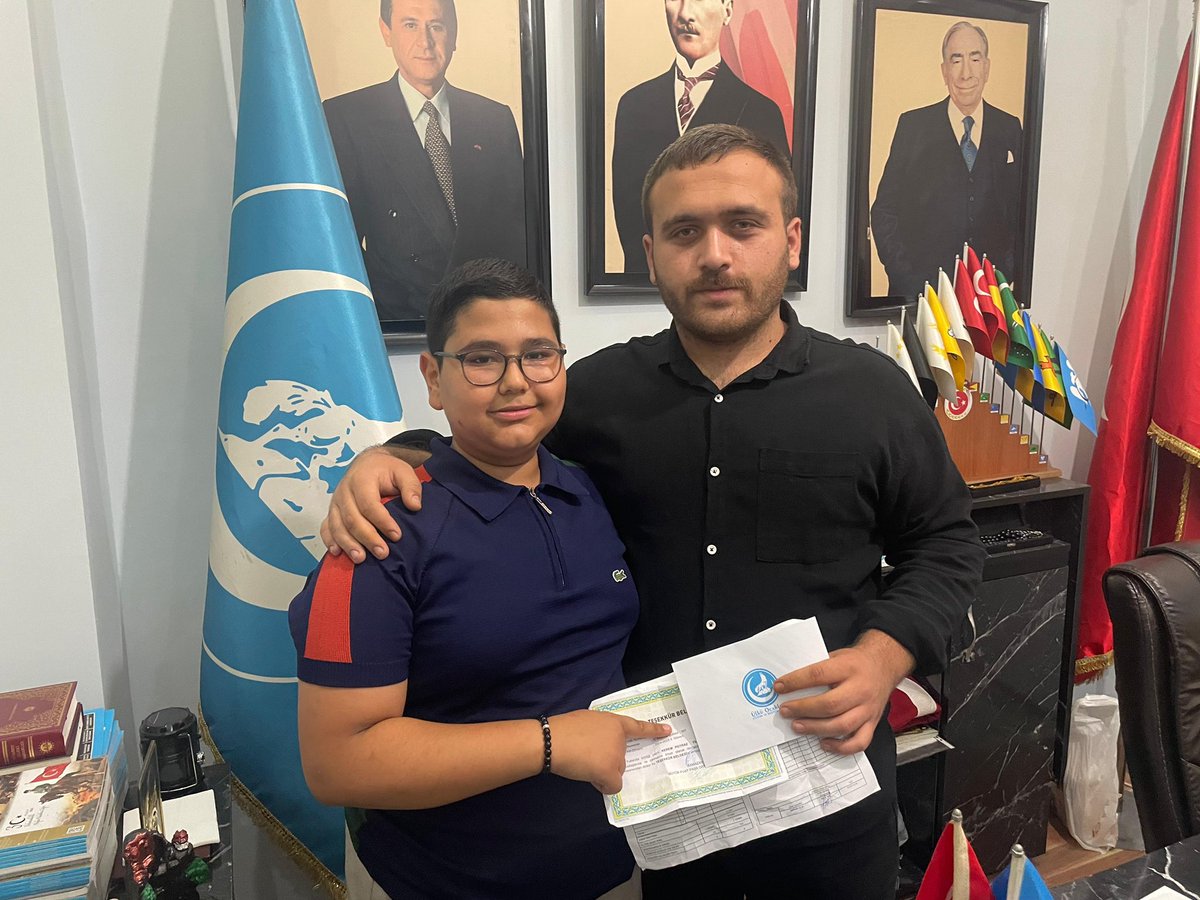 Ülkü Ocakları Gaziosmanpaşa İlçe Başkanlığı olarak, dönem sonu teşekkür, takdir ve onur belgesi almaya hak kazanan ortaöğretim teşkilatımızın Yiğit Bozkurtlarına hediyelerini takdim ettik. Kıymetli genç kardeşlerimize hayatları boyunca başarılarının devamını dileriz.