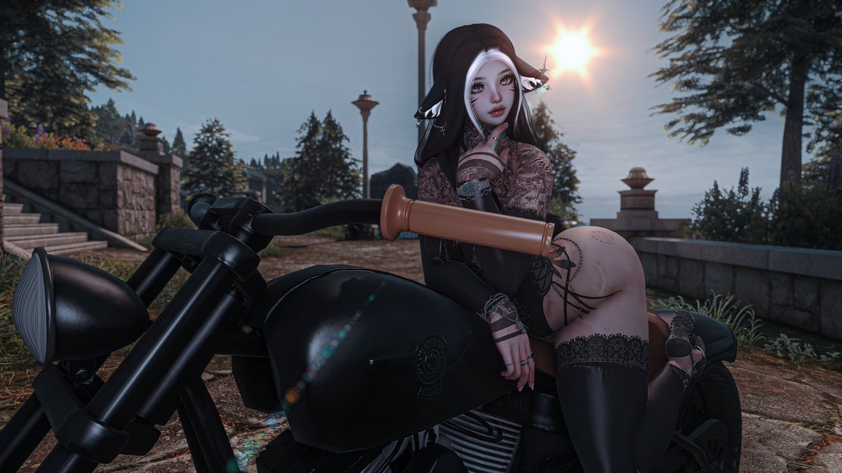 Bike bby ~ 🖤

#ffxiv #FFXIV #ffxivgpose #FFXIVScreenshots