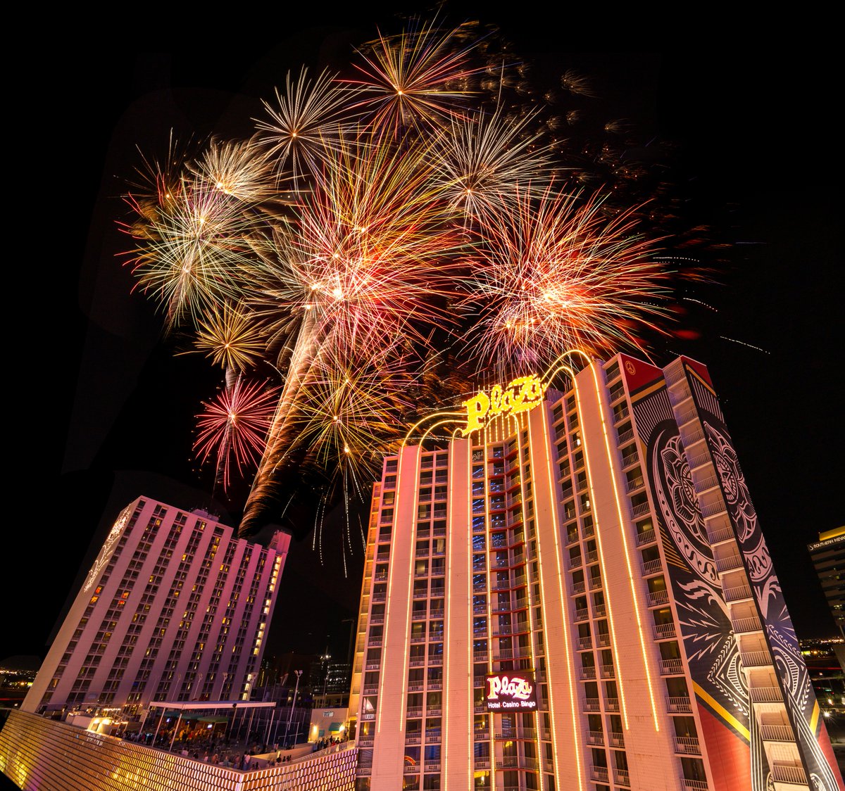 City of Las Vegas (@cityoflasvegas) on Twitter photo Today is the first official day of summer, and it's a celebration! So later tonight, in honor of the season—check out a free fireworks show! 🎆
Thanks to <a href="/PlazaLasVegas/">Plaza Hotel Casino</a>, you can catch fireworks lighting up the sky over #DTLV every Friday at 9:15 p.m.
Their Weekend Summer Today is the first official day of summer, and it's a celebration! So later tonight, in honor of the season—check out a free fireworks show! 🎆
Thanks to <a href="/PlazaLasVegas/">Plaza Hotel Casino</a>, you can catch fireworks lighting up the sky over #DTLV every Friday at 9:15 p.m.
Their Weekend Summer