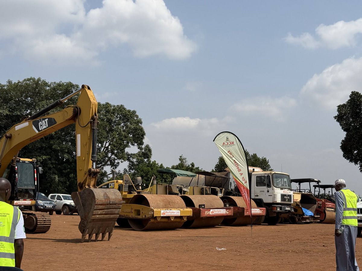 Hajjat Sharifah Buzeki (@buzeki_sharifah) on Twitter photo Today, alongside the Minister for Kampala <a href="/HajjatMinsa/">Hajjat Minsa Kabanda</a> , we had a groundbreaking of Katalemwa road in Kawempe Division as we flagged off the construction of 19.85km of roads in <a href="/KCCAUG/">Kampala Capital City Authority (KCCA)</a> under the Greater Kampala Metropolitan Area Urban Development Program funded by the @worldbank. Today, alongside the Minister for Kampala <a href="/HajjatMinsa/">Hajjat Minsa Kabanda</a> , we had a groundbreaking of Katalemwa road in Kawempe Division as we flagged off the construction of 19.85km of roads in <a href="/KCCAUG/">Kampala Capital City Authority (KCCA)</a> under the Greater Kampala Metropolitan Area Urban Development Program funded by the @worldbank.