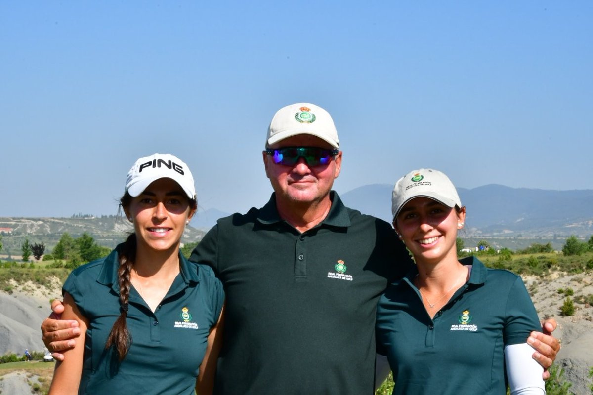 RFGA_Golf's tweet photo. 👏🙌 Espectacular final del Campeonato de España de Federaciones Autonómicas Absoluto disputado en Las Margas. Sólo podía ganar uno y cayó para Valencia con una gran remontada. Sensacional actuación del equipo de Andalucía👉✍️ https://t.co/mXqBJORvg3 https://t.co/NShxVRPQwg
