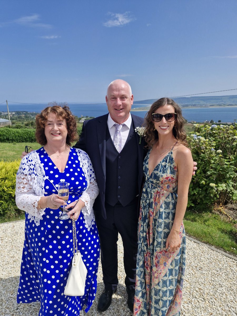 Harry Walsh (@harrywalsh65) on Twitter photo It's not everyone day that your little sister gets married #family It's not everyone day that your little sister gets married #family