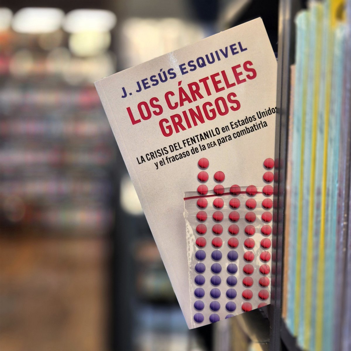 Sándor Márai Librería (@sandormarailib) on Twitter photo Los cárteles gringos no solo desmonta el mito del narco como exportación mexicana: revela el rostro oculto del fentanilo en EU. El periodista <a href="/JJesusEsquivel/">J. Jesus Esquivel</a> expone cómo pandillas y redes criminales locales dominan rutas y lavan dinero. Un libro urgente, valiente y muy necesario. Los cárteles gringos no solo desmonta el mito del narco como exportación mexicana: revela el rostro oculto del fentanilo en EU. El periodista <a href="/JJesusEsquivel/">J. Jesus Esquivel</a> expone cómo pandillas y redes criminales locales dominan rutas y lavan dinero. Un libro urgente, valiente y muy necesario.