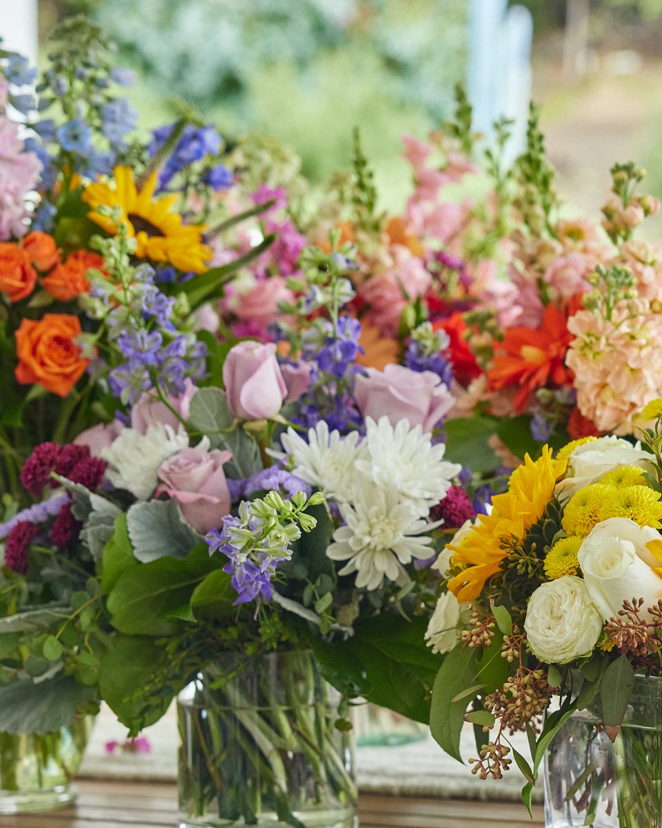 proflowers tweet media