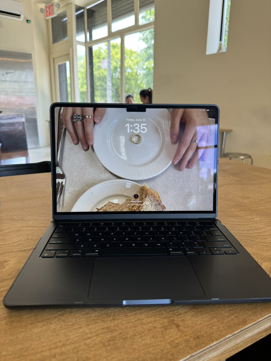 “girl dinner” … my hands &amp; Raquel michels new epic computer