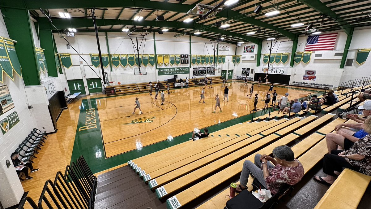 J. Mike Blake - HighSchoolOT (300+ 🏫) (@jmbpreps) on Twitter photo Hello School #317!
🏫 <a href="/GreensboroDay/">Greensboro Day School</a>
📍 Greensboro, NC
Greensboro Day is the site of a LOT of good hoops today at the NCISAA boys basketball live camp. #HSOTscores Hello School #317!
🏫 <a href="/GreensboroDay/">Greensboro Day School</a>
📍 Greensboro, NC
Greensboro Day is the site of a LOT of good hoops today at the NCISAA boys basketball live camp. #HSOTscores