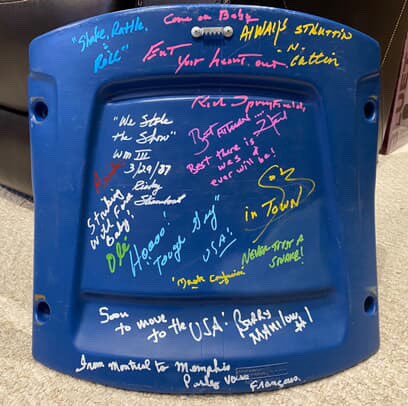 Absolutely amazing pieces that were signed last weekend at 80s Wrestling Con in Canada!