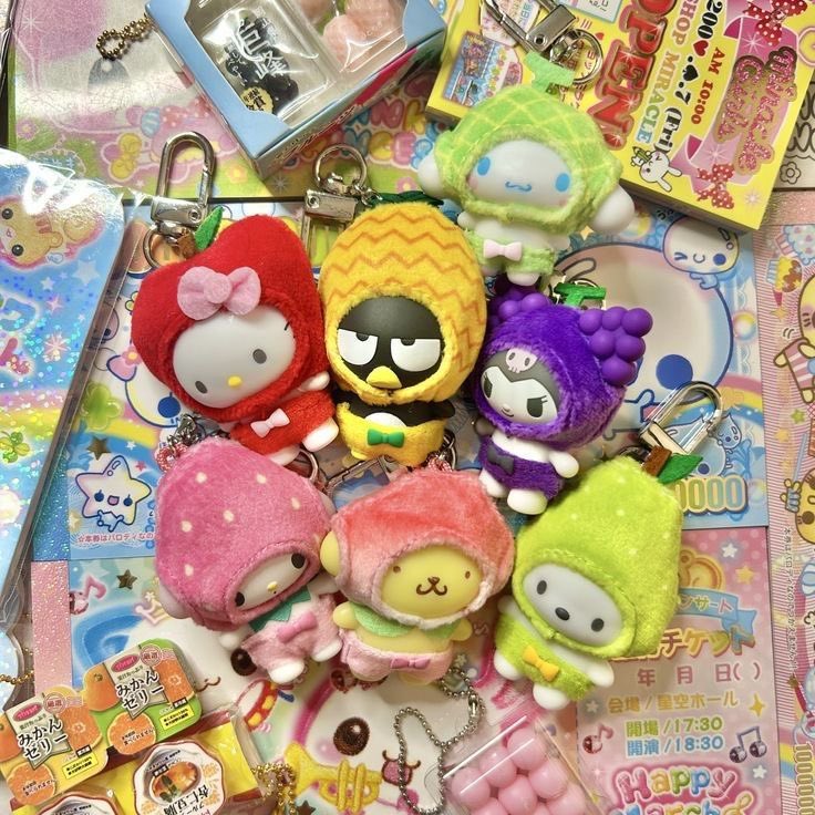 sanriodaily's tweet photo. fruity sanrio trinkets 💫 https://t.co/EHPKtw5Zq3