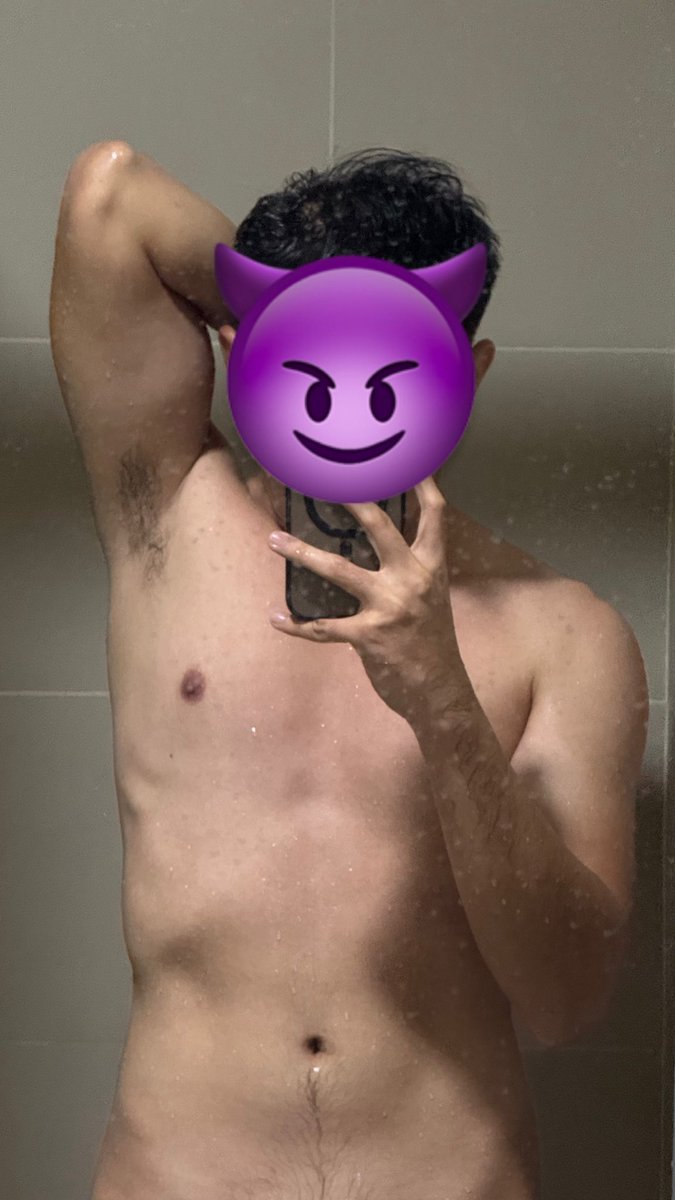 😈