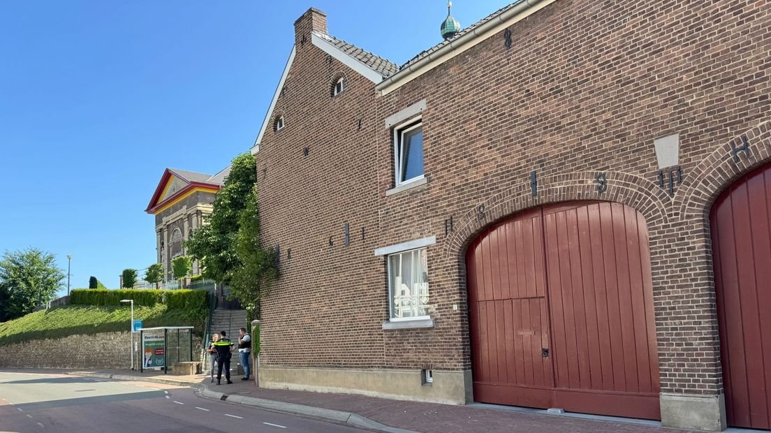 Wapens en explosieven gevonden in woning in Wijlre