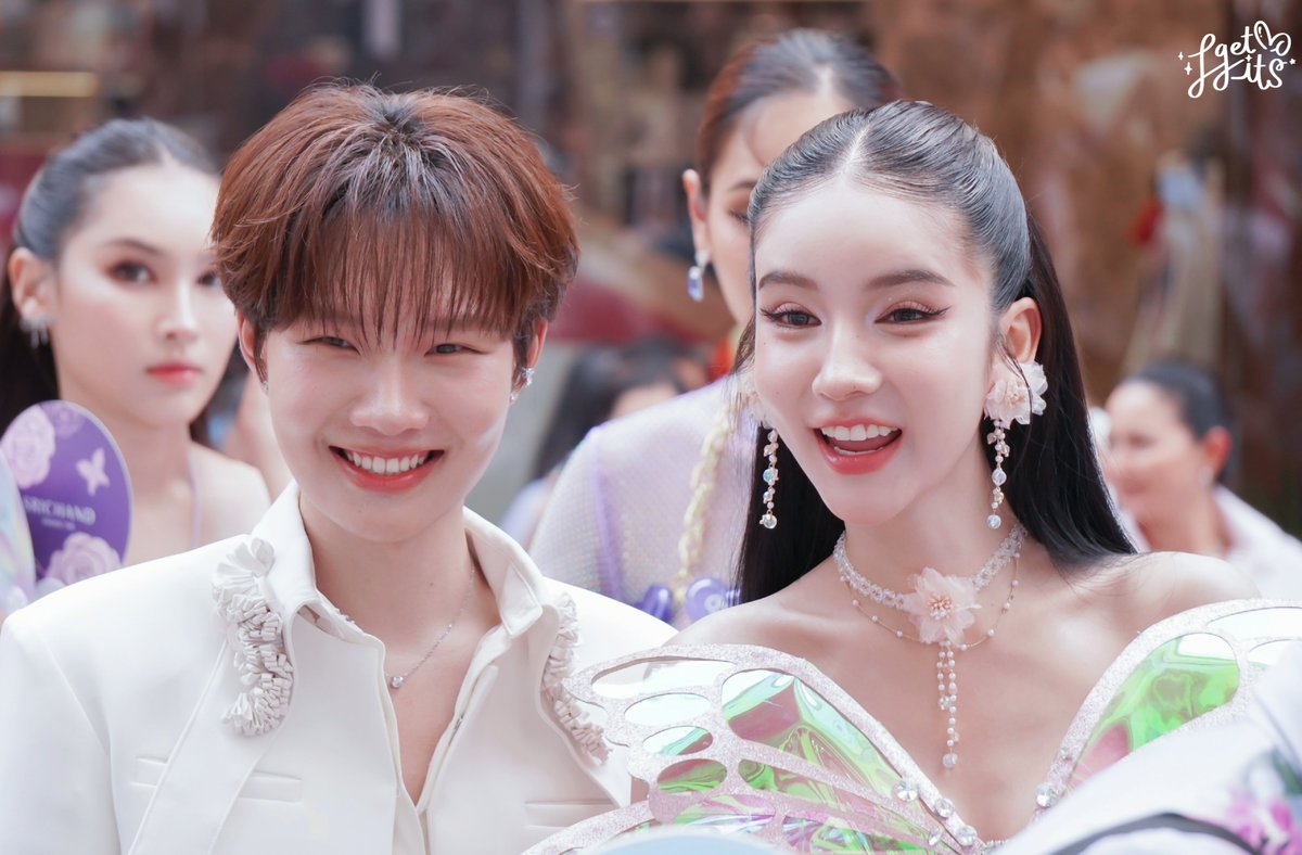 IGet_its's tweet image. สองตัวตึงที่กล้องถ่ายบัตรราชการก็ทำอะไรไม่ได้

NAMPING PLANTNERY X WATSONS 
#PlantneryxNamping