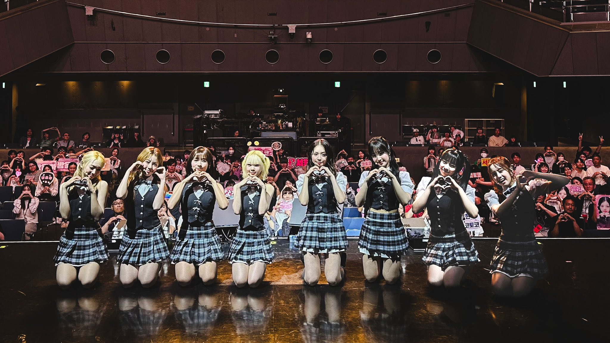 Gt5BITeWwAApJq6?format=jpg&name=large