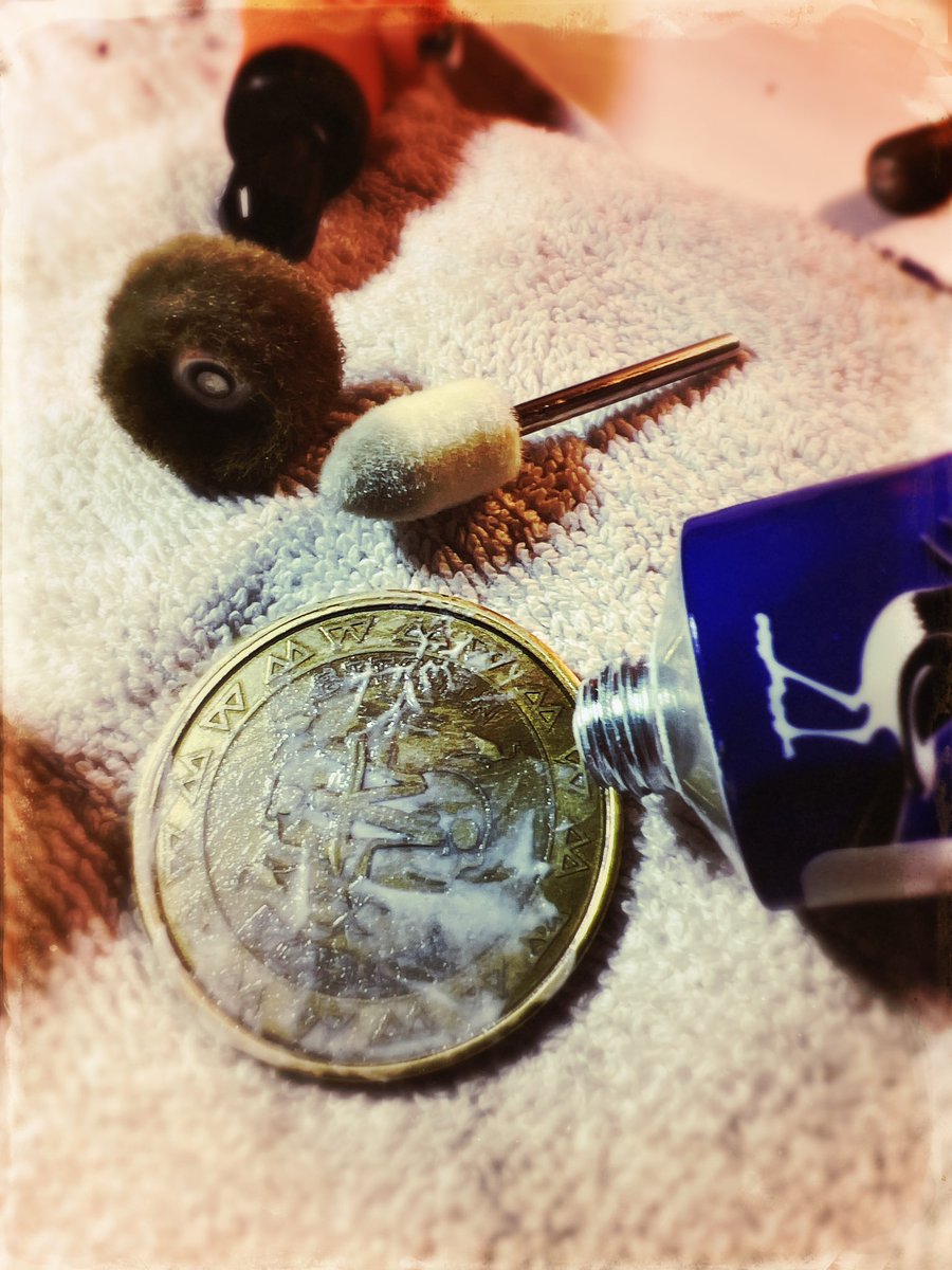 Hadaikum3D's tweet image. 🔥 Excited to finally share this with you! I had the pleasure of supporting @mx12art in bringing his bold Bitcoin vision into physical form: GENESIS COIN – a limited series of 22 handcrafted Bitcoin Art Coins. More details: 🔗 bitcointalk.org/index.php?topi… #BitcoinArt #Bitcoin