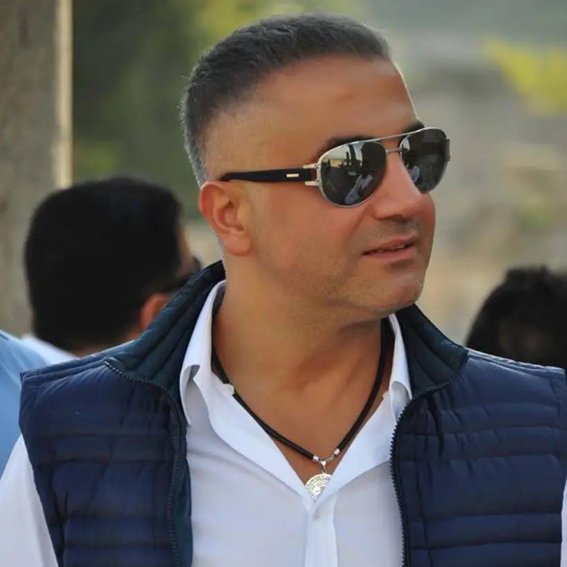 ‘’Affetmek büyüklük , unutmak alçaklıktır ! ‘’
Elbet kardeşlerin ile kavuşacaksın Reisim , kardeşlerinden , vatanından , yuvandan ayrı kalmana sebeb olanları unutursak kalbimiz kurusun!
Hayırlı Cumalar 
<a href="/sedat_peker/">Sedat Peker</a> 
<a href="/azemnews/">Azem Medya</a> 
<a href="/memleketyoutube/">MEMLEKET</a>