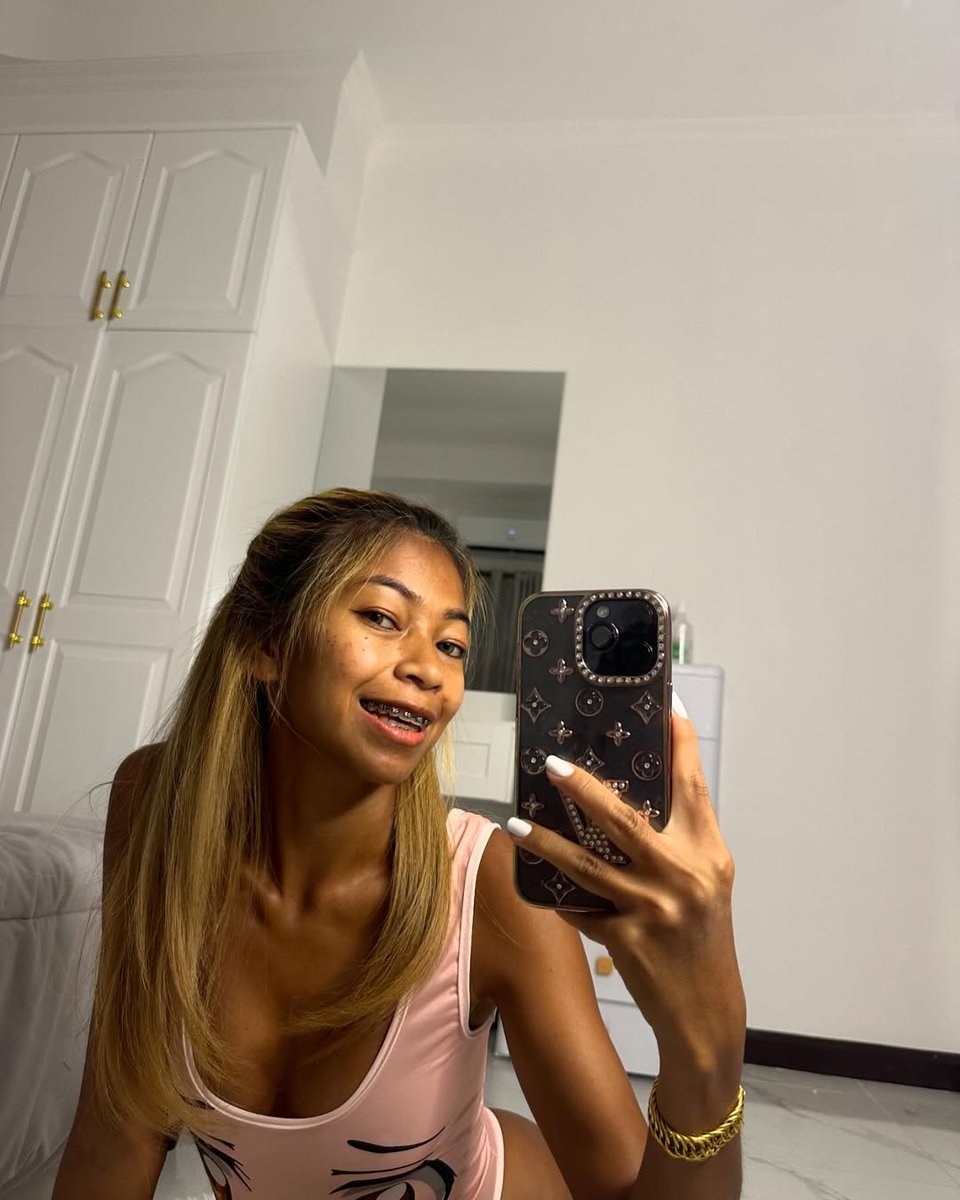Where's your focus babe?