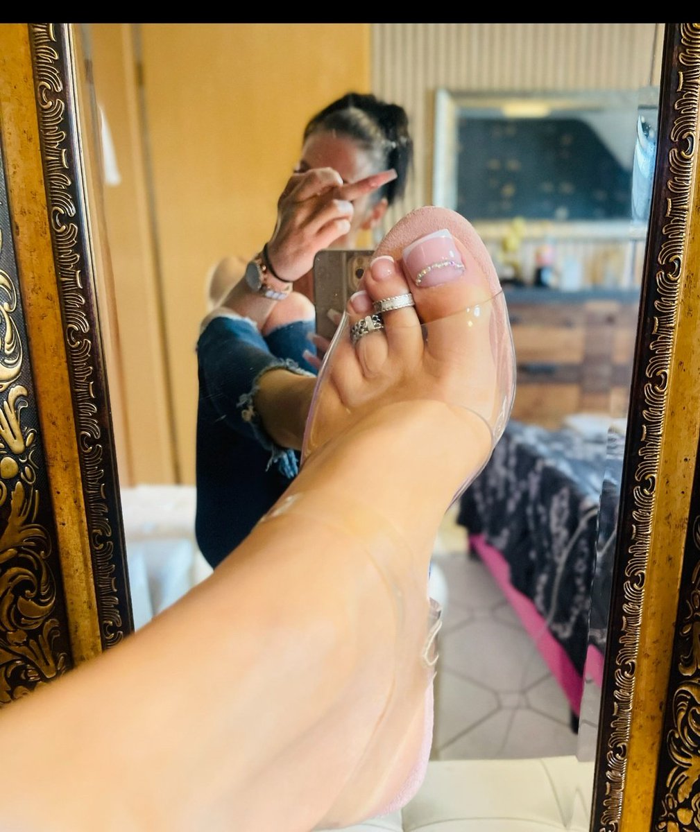 Komm Sklave begib dich in meinen Fängen