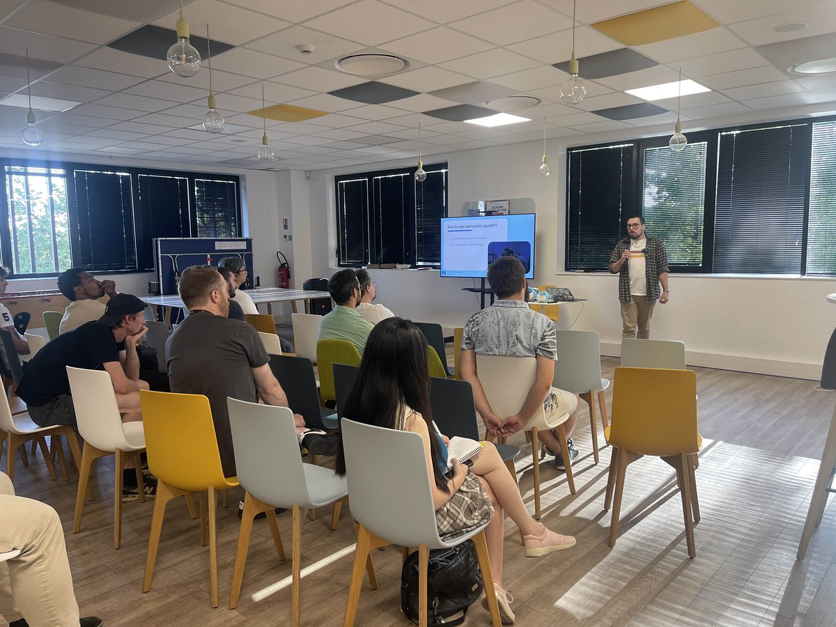 EnzoConty's tweet image. Yesterday meetup was really nice !
I ve talked about Flutte, Accessibility, and how to make an app accessible!
I have another talk on how to ace your WCAG audit maybe another time ;)
Thank you @FlutterNantes