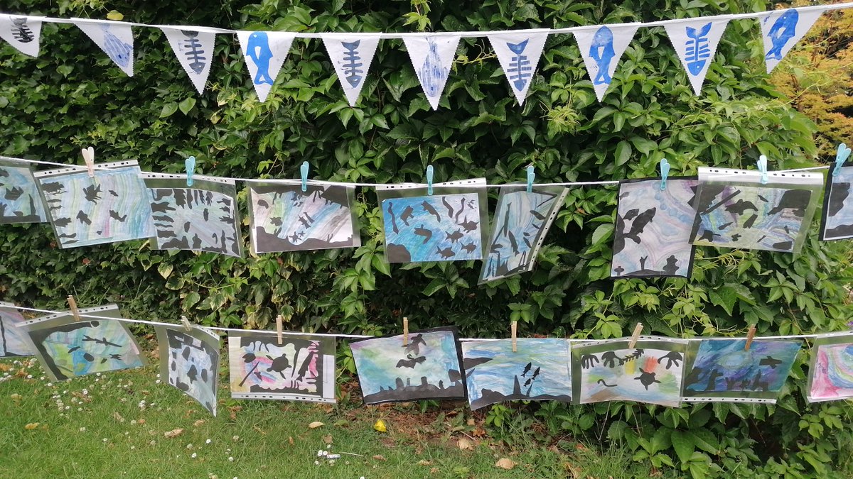 Holy Trinity School tweet media