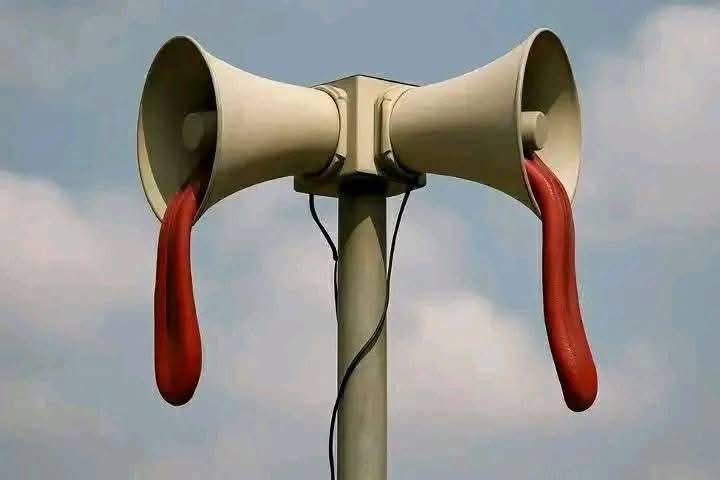 صفارات الانذار في #تل_أبيب 😂😂😂