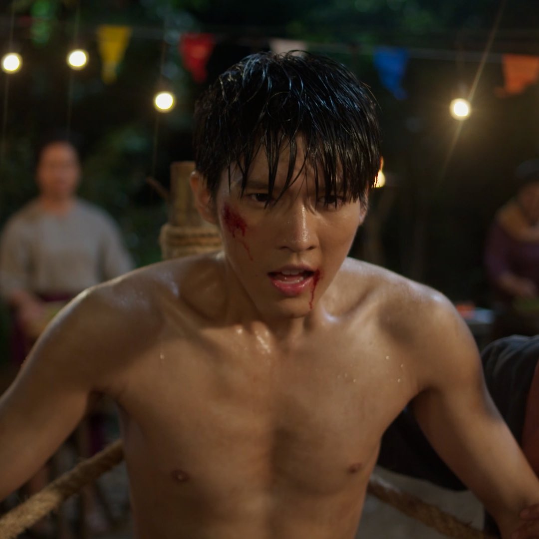 MemoirOfRati's tweet photo. เปิดตัวไอเมฆซีนแรก เอ็งก็หน้ายับแล้วรึ 

#MemoirOfRatiEP1
@tnbau1 https://t.co/Nq0mpymrLo