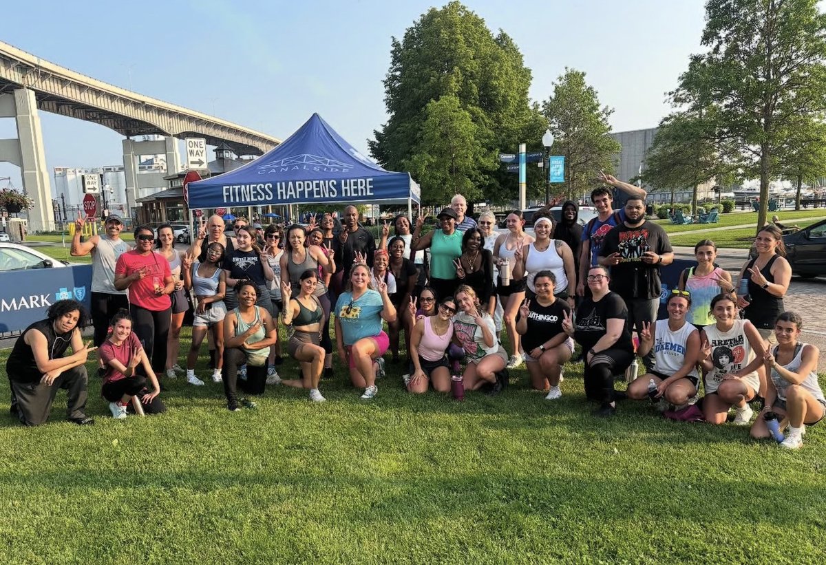 BufWaterfront's tweet image. Happy first day of Summer, Buffalo!
We're so excited for another summer of events, children's programming, free fitness classes, concerts, + so much more.
Your summer fun happens here, come enjoy what your waterfront has to offer!🌊
buffalowaterfront.com