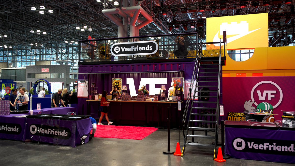 Let's have the best weekend at <a href="/FanaticsFest/">Fanatics Fest</a> 🐈‍⬛